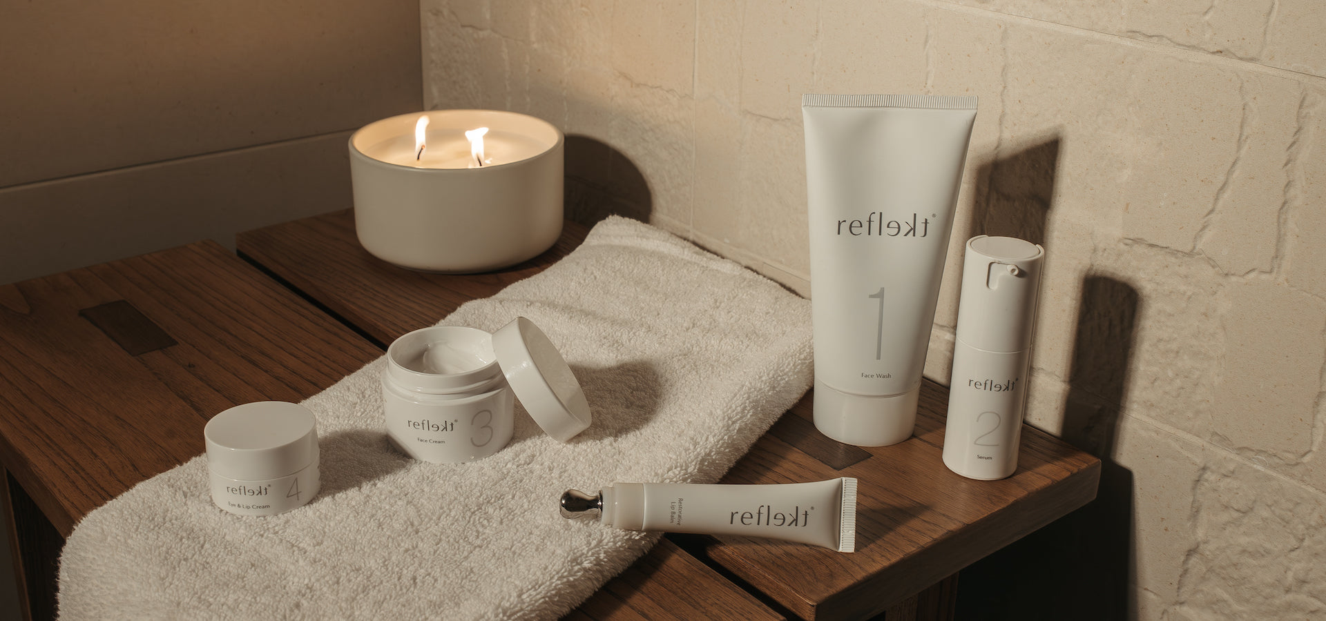 The Smish: What Dermatologists & Beauty Editors Say About Reflekt