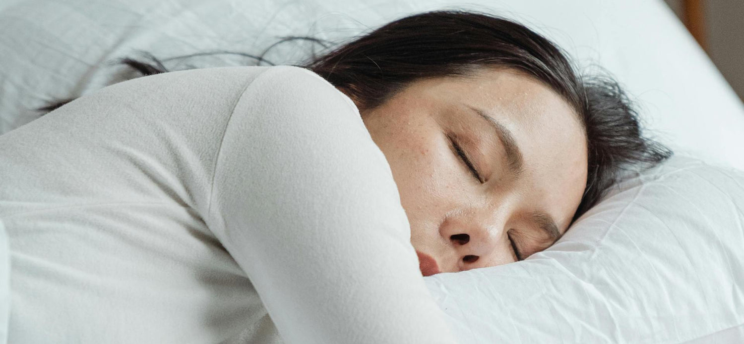 How to Combat Social Jetlag So You Don’t Exhaust Yourself — or Your Skin